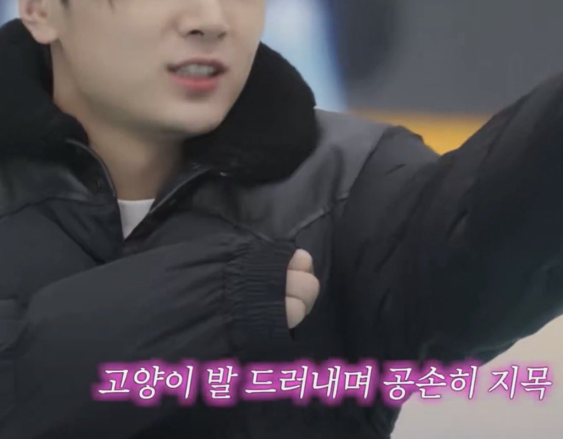 흠 tweet media