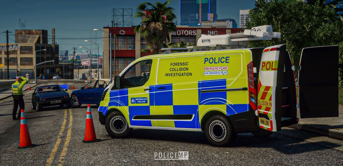 PoliceMP6's tweet photo. RTPC's CIU is on London's streets documenting evidence from recent RTCs to support investigations. (📸Oli) Join today at https://t.co/xSb50SLkaW #FiveM #FivemRP #FiveMRolePlay #GTA5 #GTAOnline #GTA #GTAV #RolePlay #FiveMHighlights #FiveMGTA #GTARP #Online #GrandTheftAuto https://t.co/2S6Yc5g3XH
