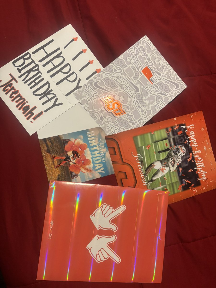 JeremiahD2027's tweet photo. Thanks for the early birthday mail from @CowboyFB @PCobbs43 🤠

#ReptheM https://t.co/MqbkKRFLOc