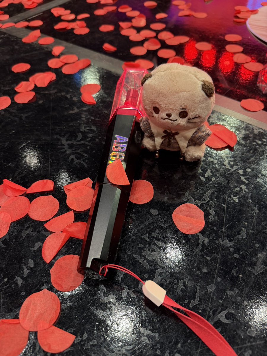 PINNIENOOK's tweet photo. 오늘도 수고했어요 ❤️ https://t.co/AmheoNk4Gr