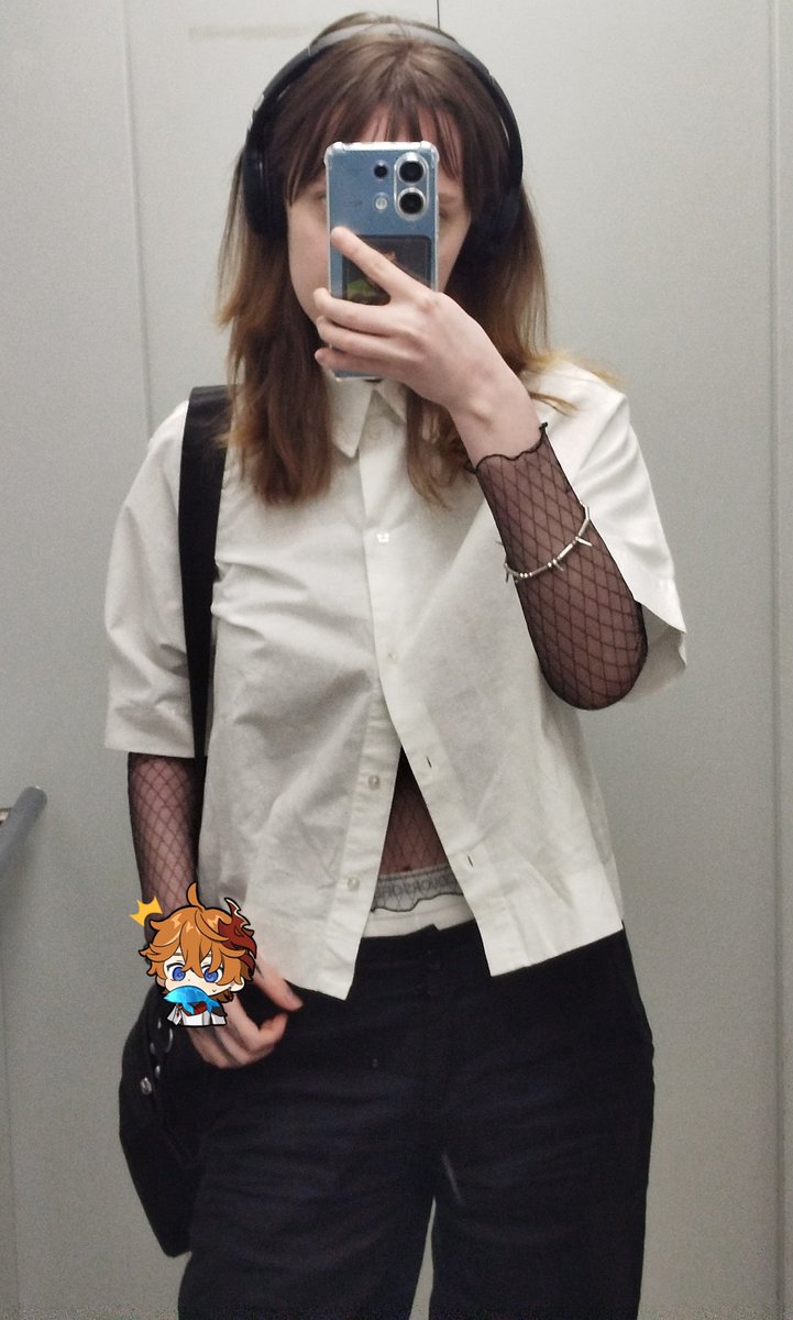 иголка🥀 tweet media