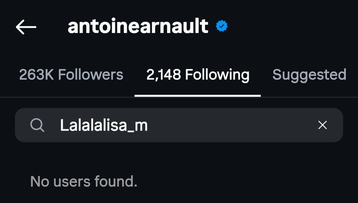 Blink4ThePinks's tweet photo. The breakup of Frédéric Arnault @f_arnault &amp; Lalisa "Lisa" Manobal is confirmed!?👀 Antoine @AntoineArnault_ just unfollowed L on IG. Will more of Fred's circle unfollow?🤔They didn't even unfollow Zita! F &amp; the Arnaults can't be used against L anymore! #LISA #LALISA @wearelloud https://t.co/QReYpdXfM0