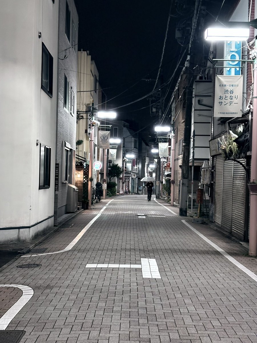 cbkamijo's tweet photo. 明日もがんばろう
愛する人に捧げよ
風が吹いた
五月の風 https://t.co/tmVOh6hhF3