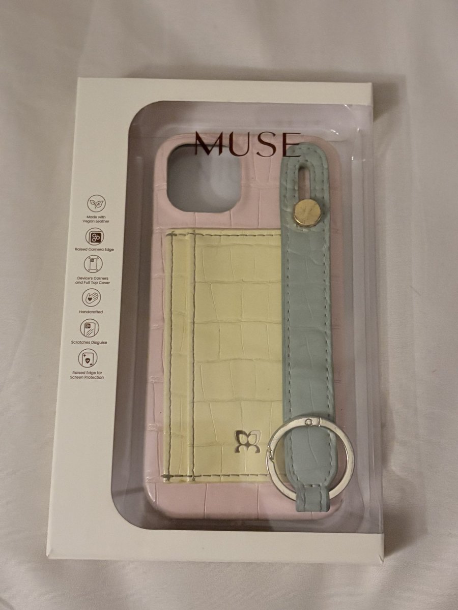 nymagf's tweet photo. ปล่อยต่อเคส MUSE iPhone 13
460 ฿ รวมส่ง
 #ส่งต่อเคสไอโฟน #เคสโทรศัพท์ #ไอโฟน13 https://t.co/lSgeOY1qH7