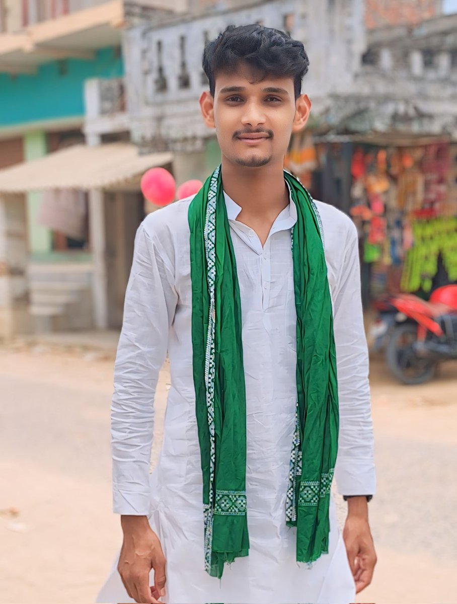 imran_RJD's tweet photo. सम्राट जी, पूरे बिहार में अब आपको #हरा_गमछा ही दिखेगा।

#Hara_Gamcha https://t.co/CnulZ9L36f