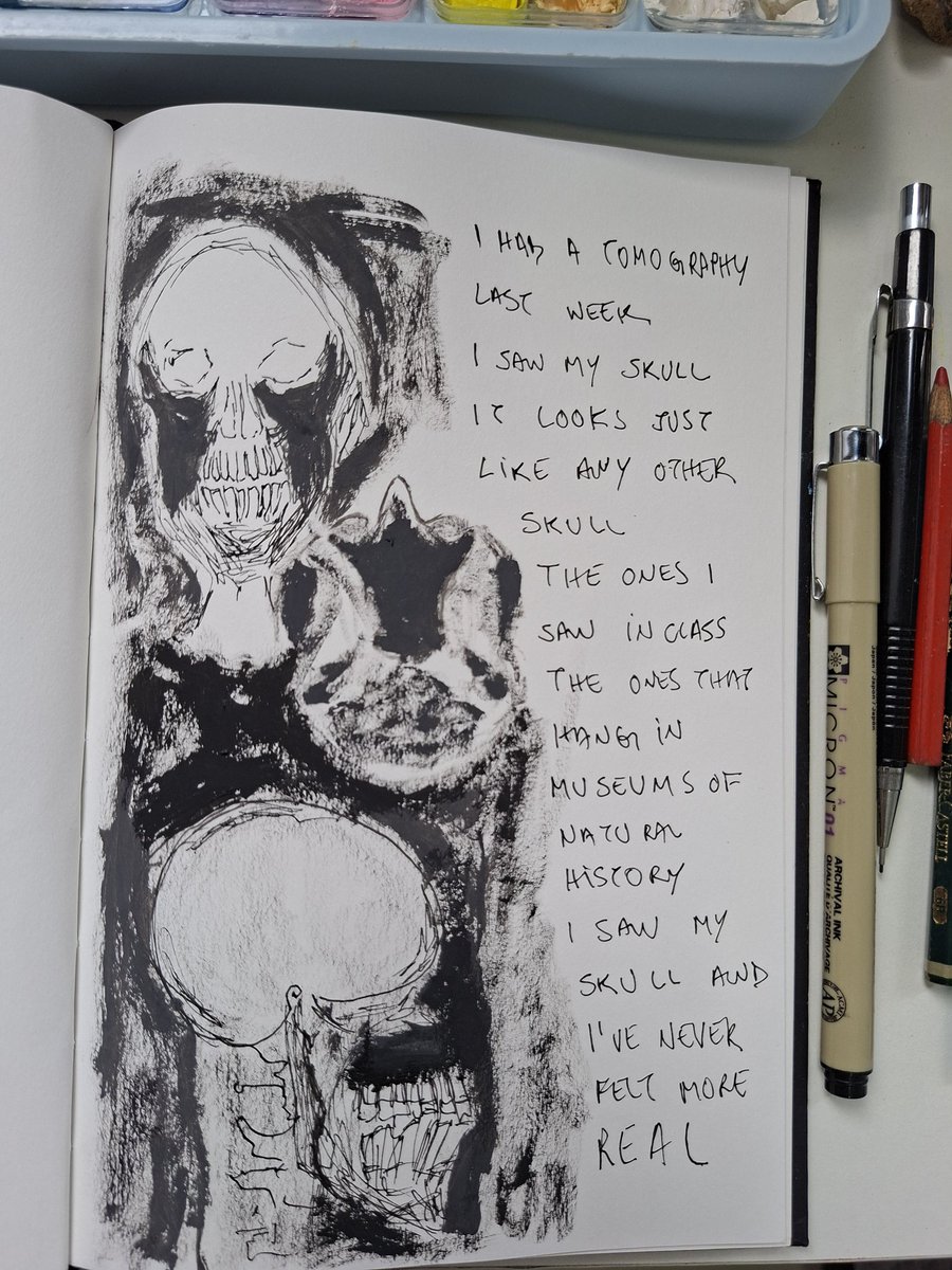 vickvischi's tweet photo. Achei que os desenhos ficaram muito creepy https://t.co/jYoKTXrTT8