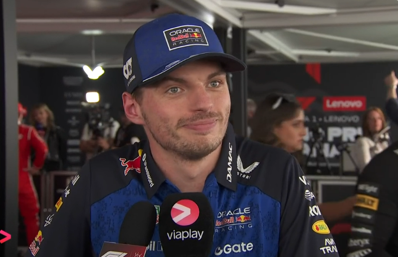 SCUDERIAFEMBOY's tweet photo. ''i guess that was just waiting for the race to be over in nobodys land..?''

max: ''yeah, not a lot happened.'' https://t.co/qmG05RxdRg