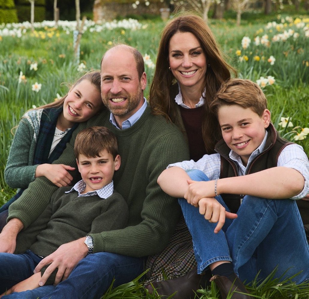 Theroyalfamily.wcgcl 👑🇬🇧 tweet media