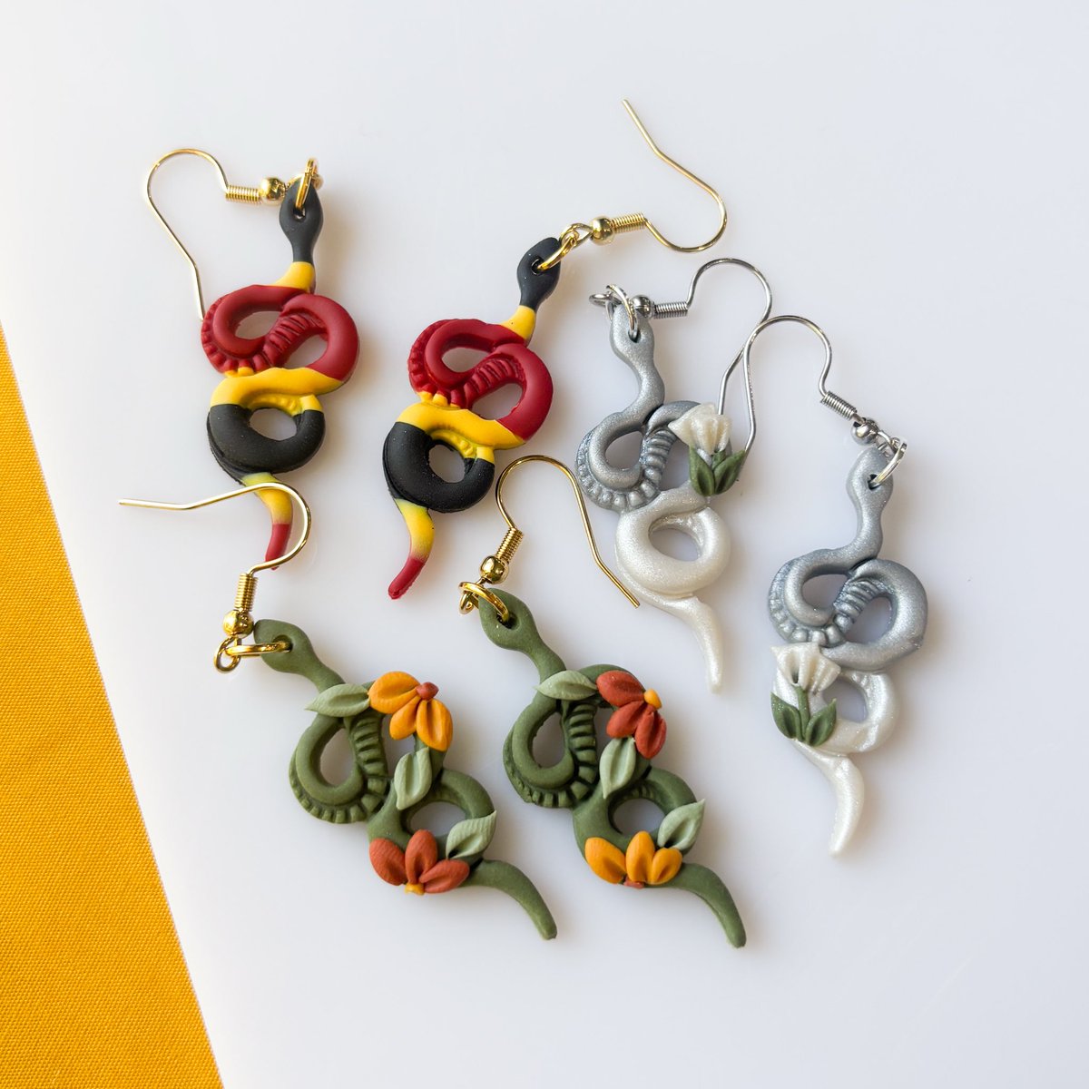 aimee makes earrings • tweet media