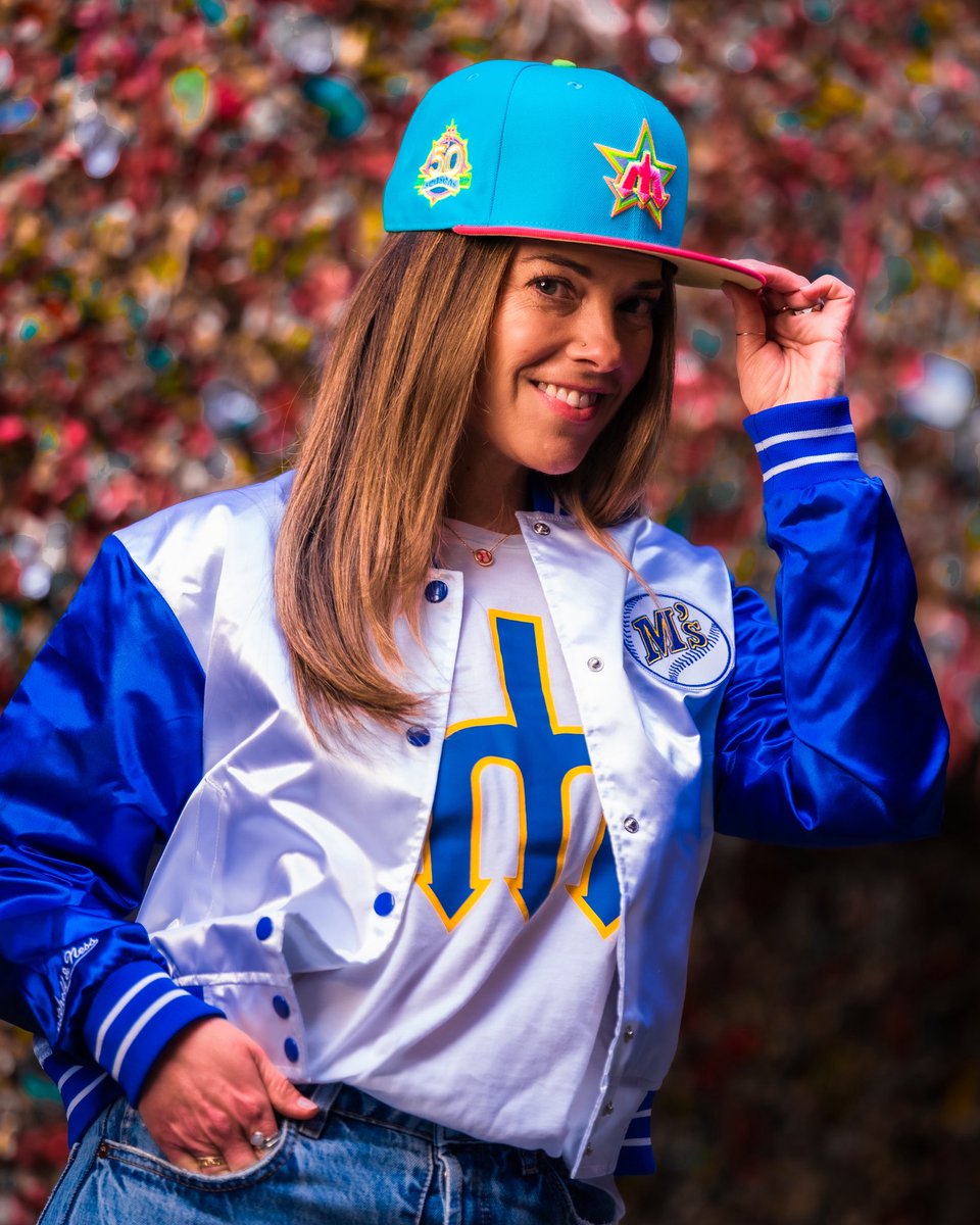Mariners Team Store tweet media