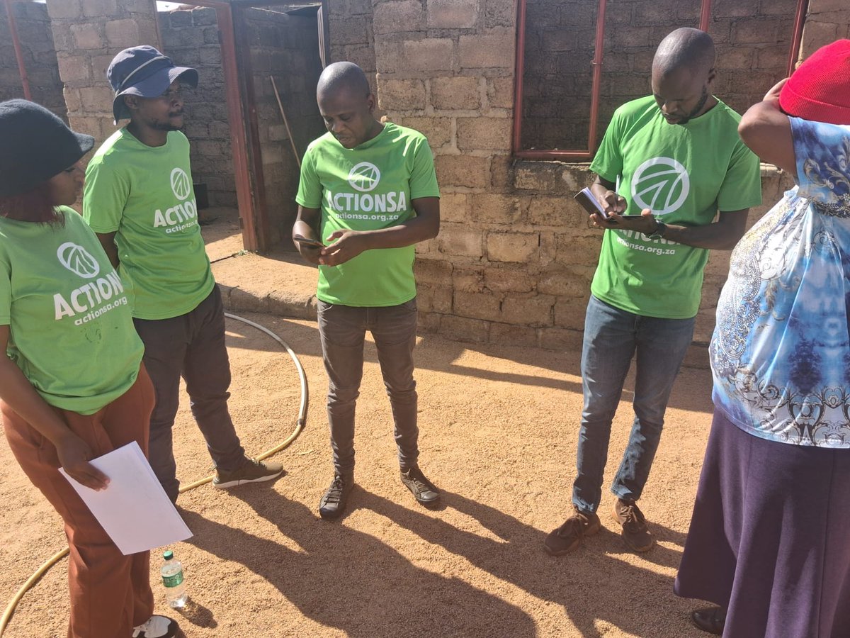 TshwaneActionsa's tweet photo. 💚 MOGOMA TŠHEMONG 💚 ActionSA Tshwane Ward 11 clocked in. All hands on the deck. 
We are focused 
#DrNasiphiMoyaForMayor #5MOREYEARS #fivemoreyears #letsfixtshwane #onlyActionSAcanFixGauteng #LetsFixSouthAfrica https://t.co/uCylr2zXa8