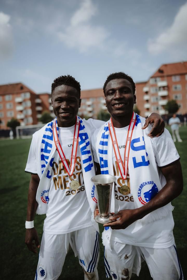 modousticPR's tweet photo. 🏆🥇

Congrats to #ModousticSportsPR duo Mustapha Nyassi and Sheikh Jaw who both won the Danish U19 League with FC Copenhagen after a 5-1 win over FC Midtjylland.

Jaw scored twice &amp; Nyassi scored as Copenhagen cruised to league title that sees them qualify to UEFA Youth League😍 https://t.co/iYxTUGax10