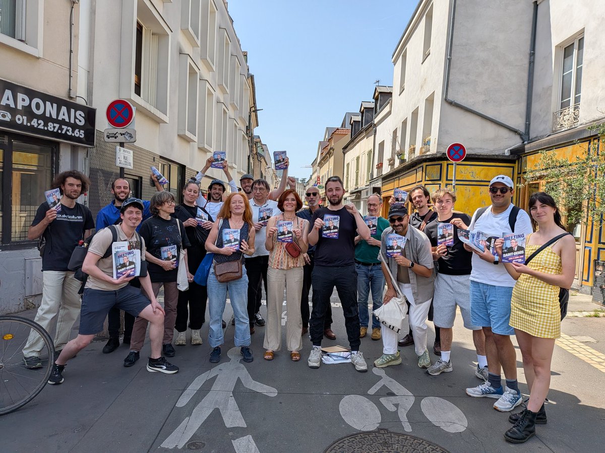 sylvainoel's tweet photo. Grand tractage à Montreuil pour inviter les habitants à venir au meeting de lancement de la campagne de Jean-Luc Mélenchon le 7 juin à Saint-Denis

Blocage des prix, taxation des superprofits, loi de liberation des médias : notre programme peut tout changer en 2027 !

#RdvLe7juin https://t.co/xh8GNfIb5J