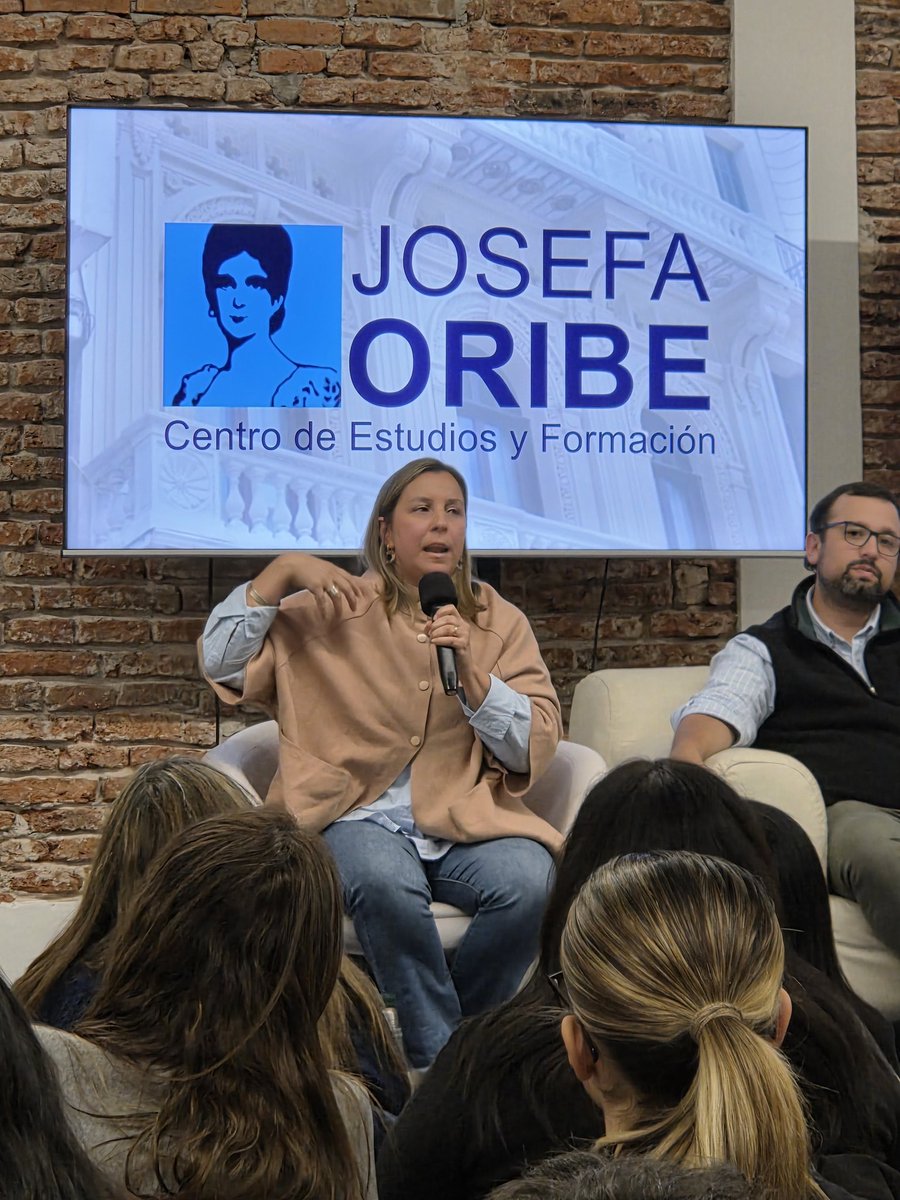 Centro Josefa Oribe tweet media