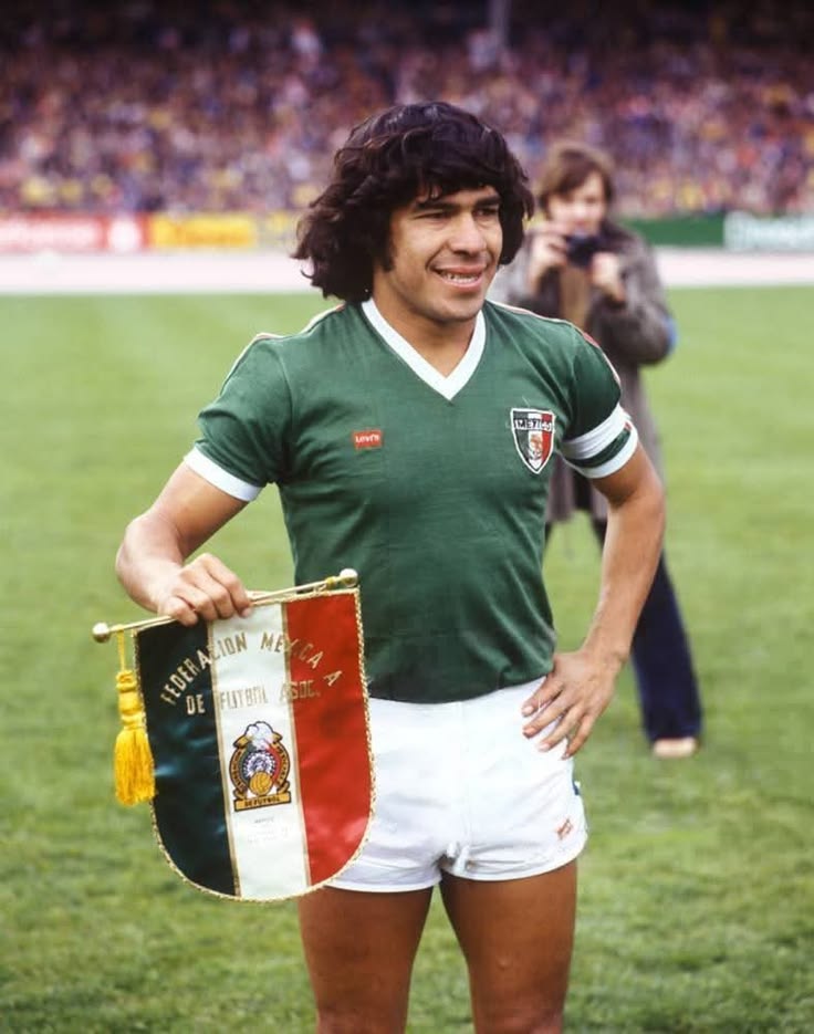 FootballRetroPlus tweet media