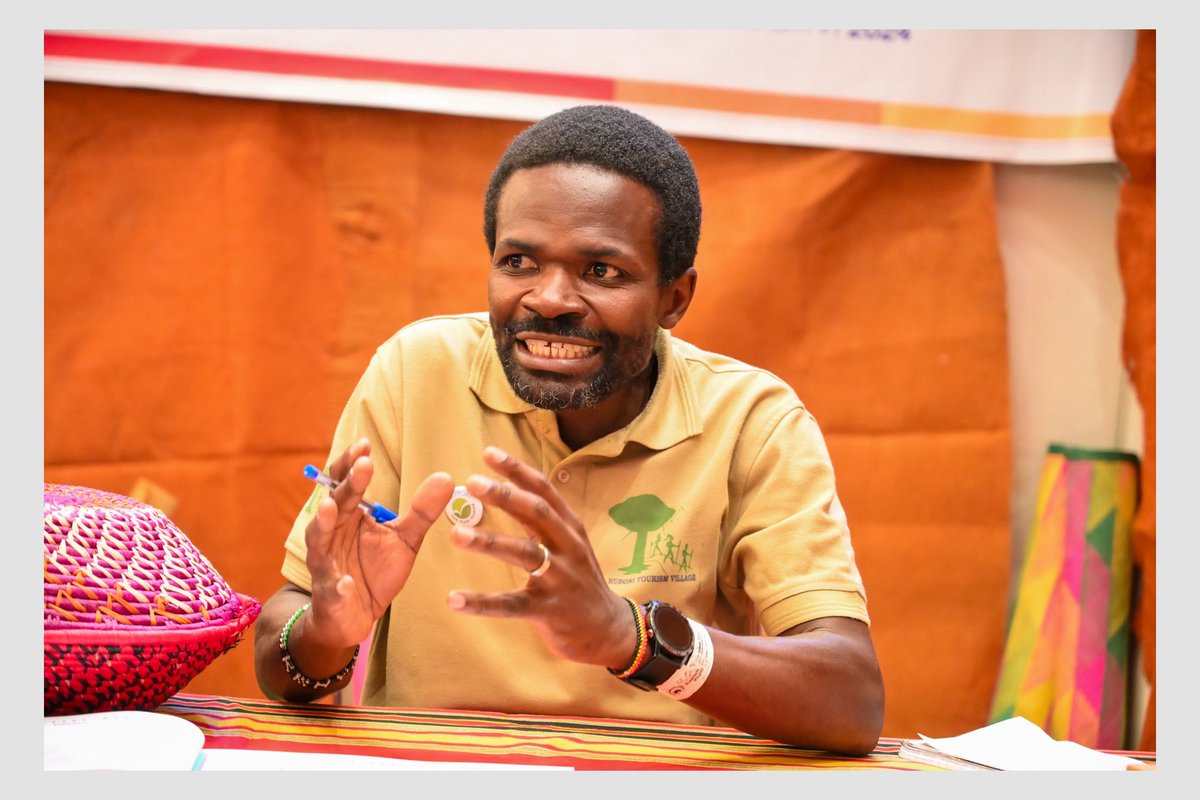 Uganda_Expozed's tweet photo. I had a great conversation with Mr Felex from Ruboni tourism village and they have over 150 Accomodation arrangements for the people coming for Rwenzori marathon https://t.co/UPQvJofTYd