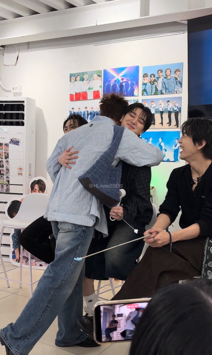 Hiran🍒 Missing JUNHEE 🥺 tweet media