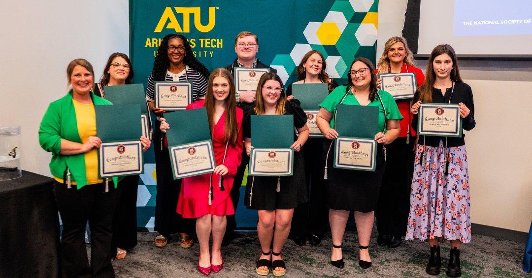 theNSLS's tweet photo. First semester as an NSLS chapter. 168 members. 25 inductees. A first ever Induction Ceremony. Arkansas Tech University came out of the gate swinging.
Congratulations to the newest members! ๐๐ฅ
#theNSLS #InductionCeremony https://t.co/ljaMyg08z4