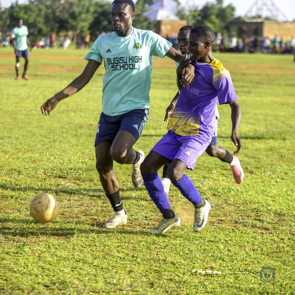 BugisuUnitedFC's tweet photo. 📸The last dance at Bwondha Victoria in Mayuge just next to Lake Victoria (1-1) 
#BasaaniBurwa https://t.co/D7HNrDF0yK
