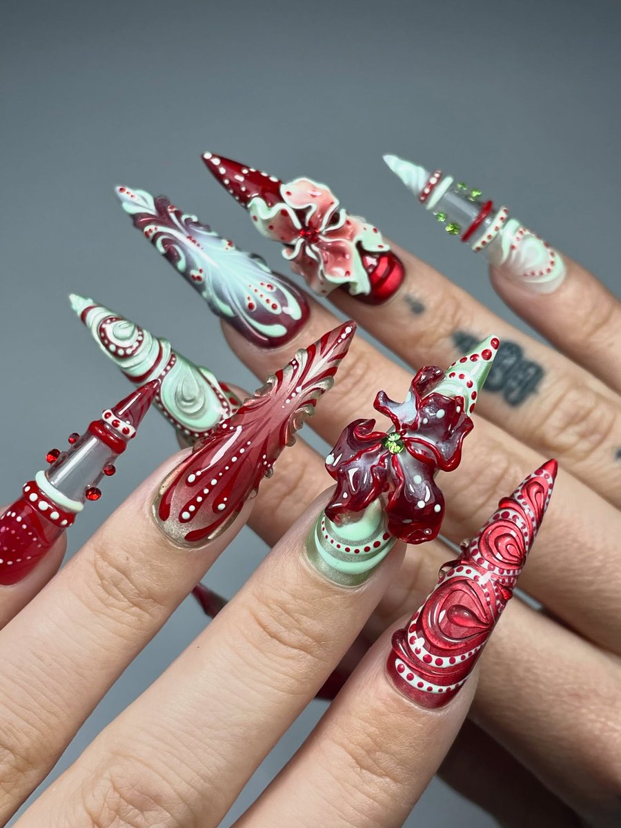 nailartchive's tweet photo. Nails by noir.delune, inspired by nininails.75 https://t.co/mfld1DWoJv