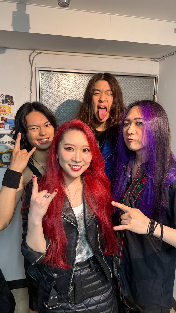 stereo_gang's tweet photo. 💥 Thank you Kanagawa💥

💣2026年5月23日

Chewing GANG vol.6

〜ステギャンのドーンといってみようツアー2026〜神奈川編

at 厚木ThunderSnake

お久しぶりのサンスネ！
厚木でもドーンと大盛況ありがとうございました💣💥

NEXT⏩5.24 西川口Hearts

#ステドンツアー
#THE・ステレオギャング https://t.co/ntlvhou6A9