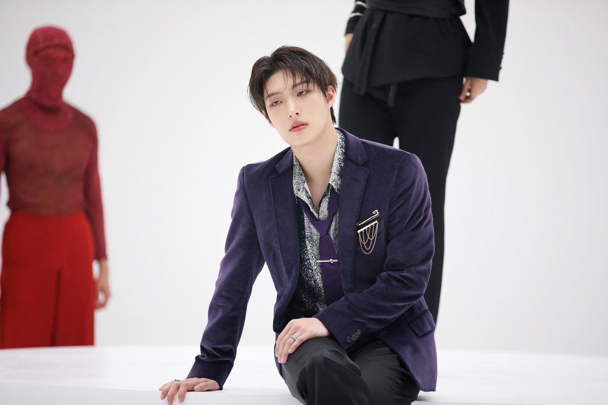 fix on. mingi tweet media