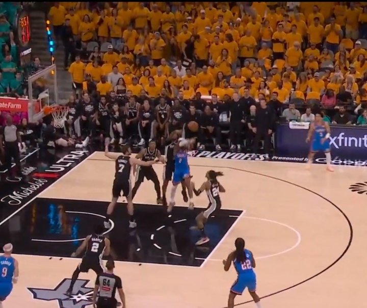 haterdogreen's tweet photo. "O time do OKC pontua muito, não precisa do Shai para vencer"

Porque será que o time pontua muito... https://t.co/oqcX9hDSZu