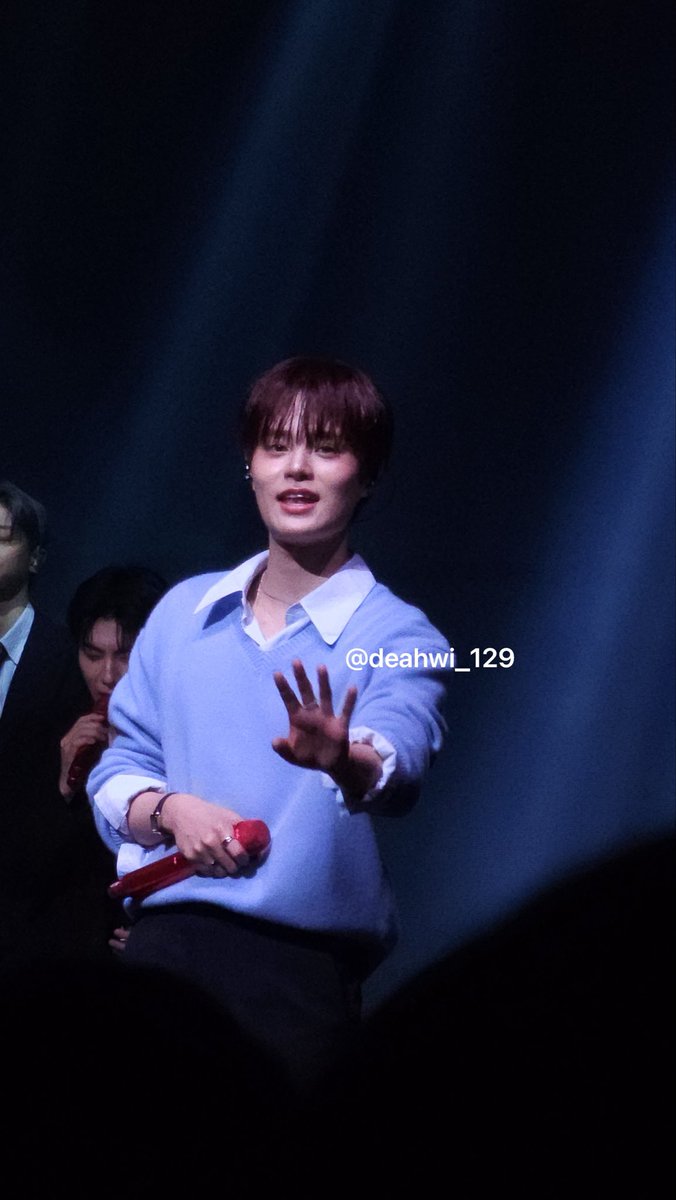 deahwi_129's tweet photo. 260523

AB6IX永遠に大好きだよ❤️

 #AB6IX #DAEHWI  #대휘 https://t.co/3dn0GdMB1Z
