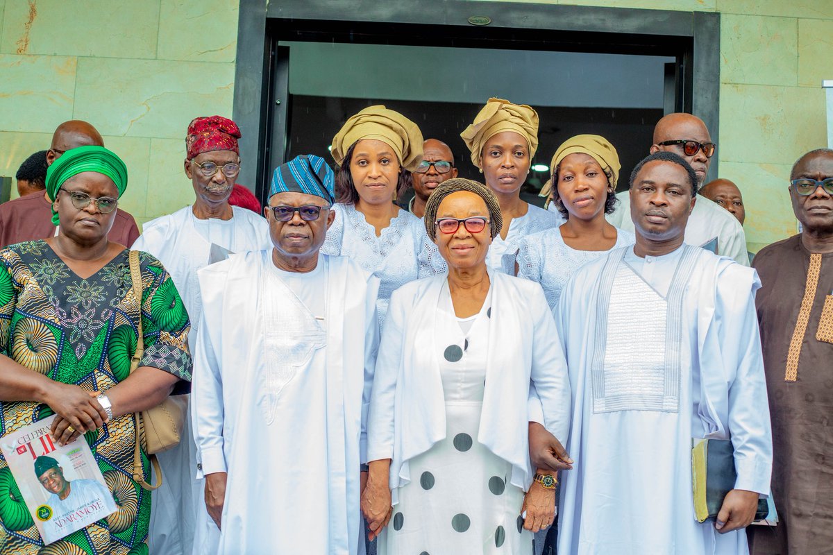 OlayideOAdelami's tweet photo. Yesterday, I paid my last respects to my dear brother and friend, Pastor James Ajibola Adaramoye, at the RCCG Destiny Sanctuary, Egbeda, Lagos.

Pastor Adaramoye was not just a devout Christian leader; he was a man of courage, excellence and valour, whose life was dedicated to the service of God and humanity.

Until he breathed his last, he remained committed to caring for the needy and uplifting the downtrodden in society.

It is my prayer that the good Lord grants him eternal rest and gives his family the strength to continue his legacy of selflessness and compassion.