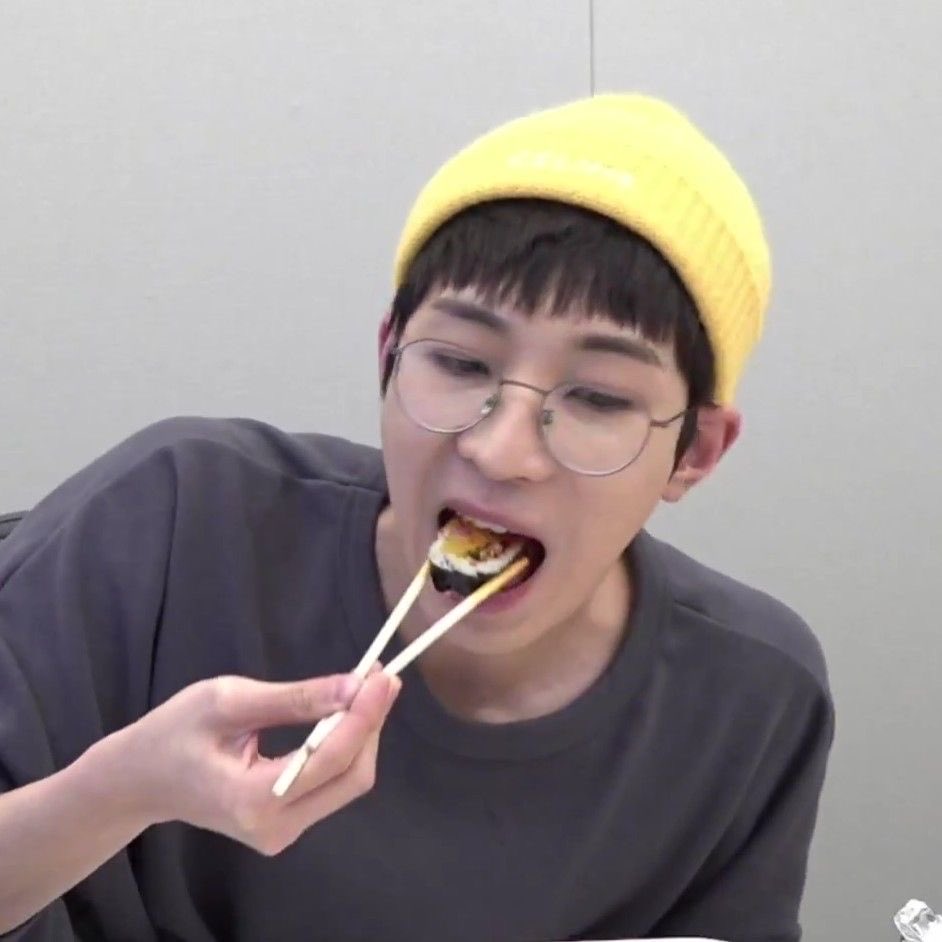 캐러멜 tweet media