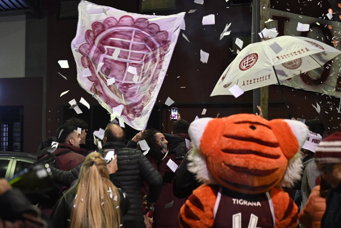 Club Lanús tweet media