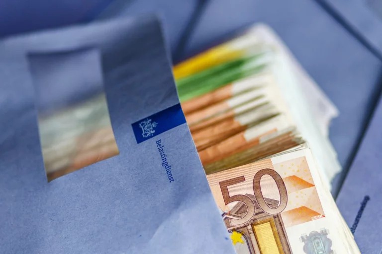 KritischePatri's tweet photo. Stelling: de #belastingdruk is in Nederland veel te hoog https://t.co/A0NrsUpjE2