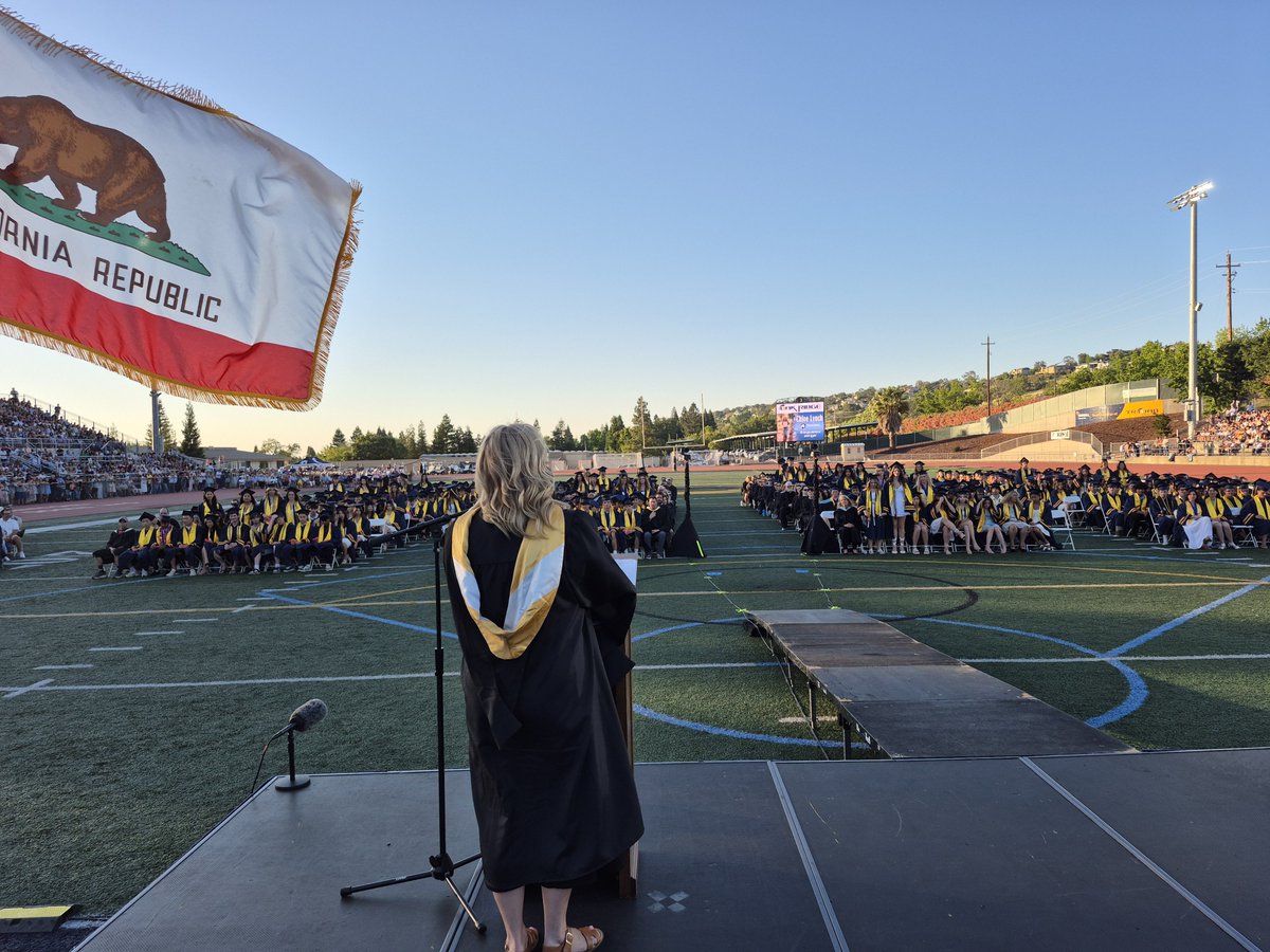 ORHSEDH's tweet photo. Congratulations to all the graduates last night! We are very proud of you. https://t.co/30agon977V