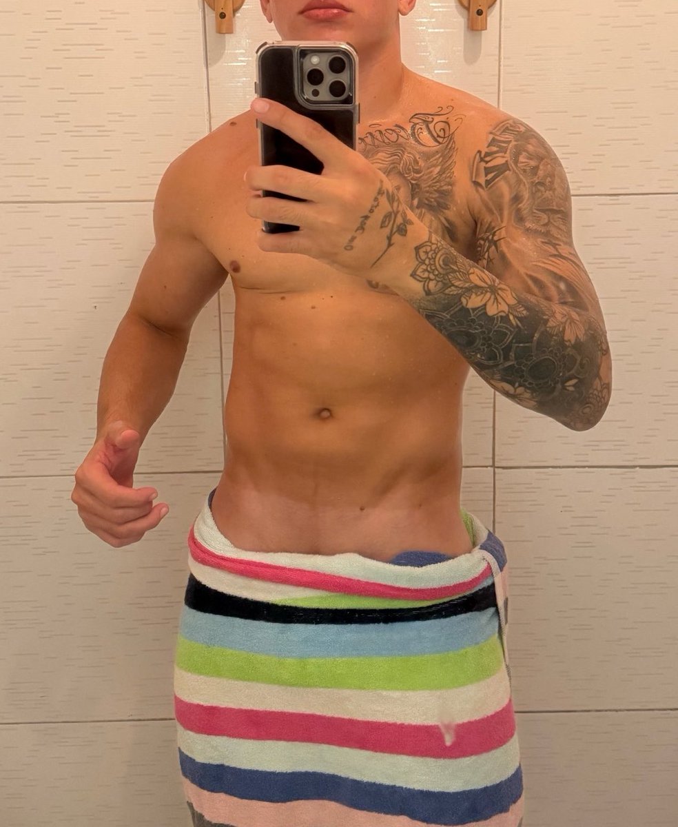 abner_ramoss's tweet photo. estoy disponible para darte bicho 👀🫦💦

tirame al dm 😘 https://t.co/wDVW7nAUpE