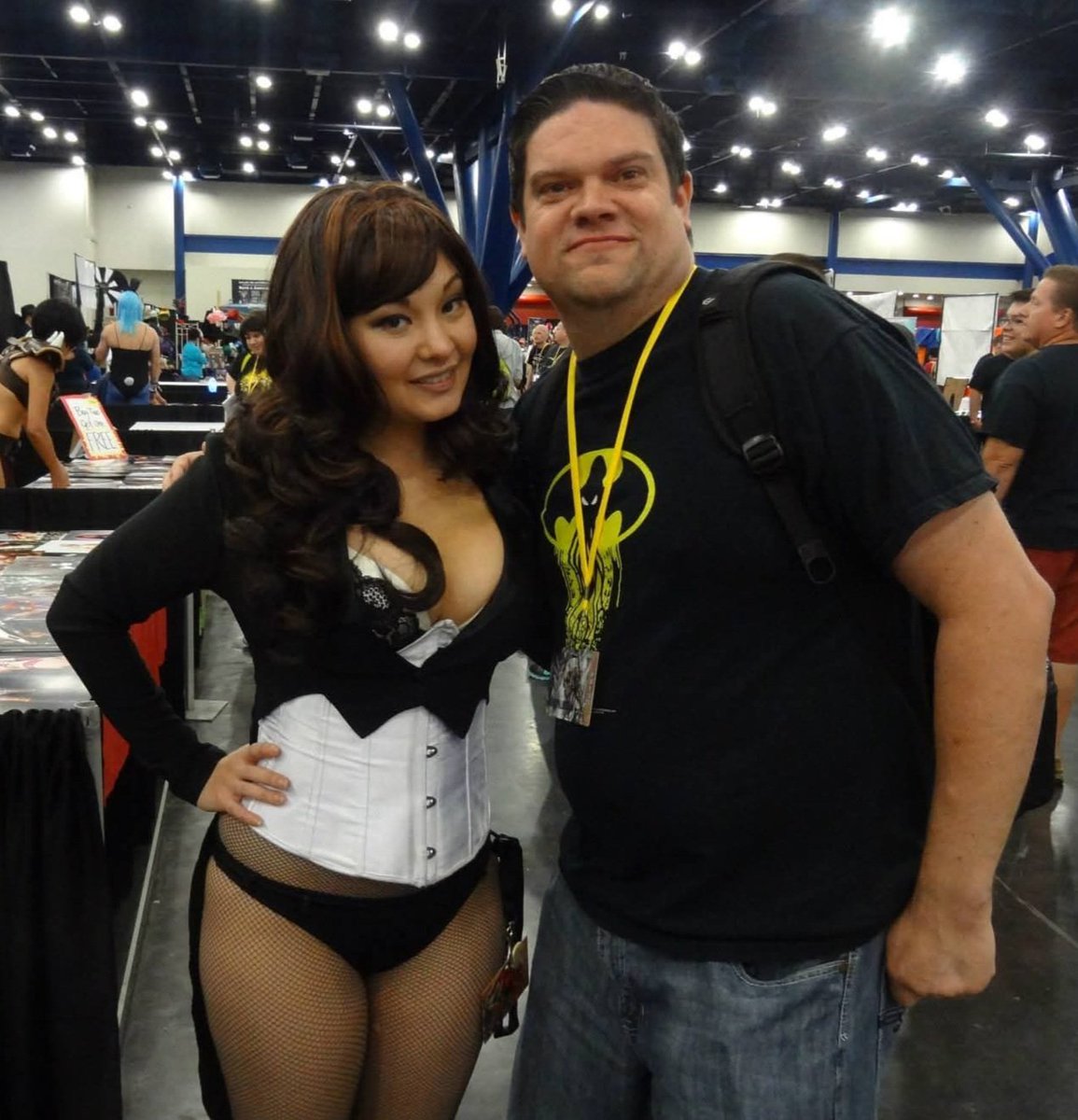 geek_mage's tweet photo. @AniMiaOfficial Zatanna will always be my favorite! https://t.co/z7cB4G4UDH