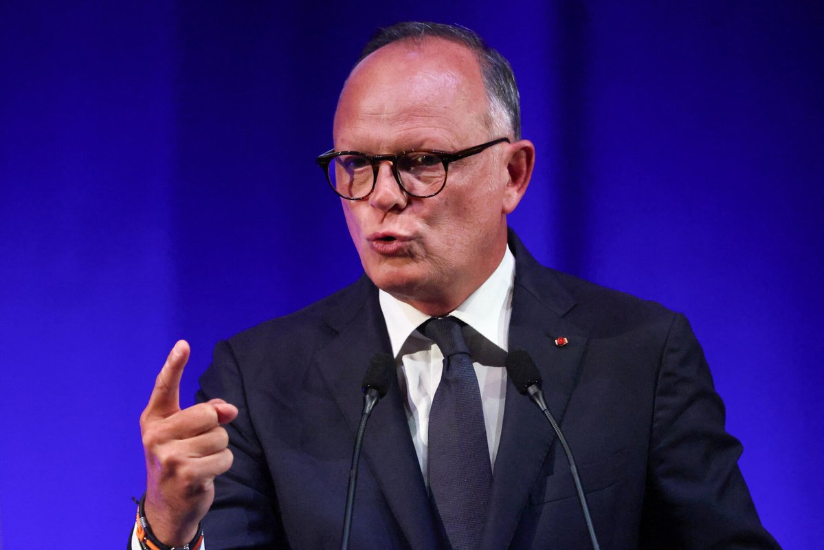 Le Parisien tweet media