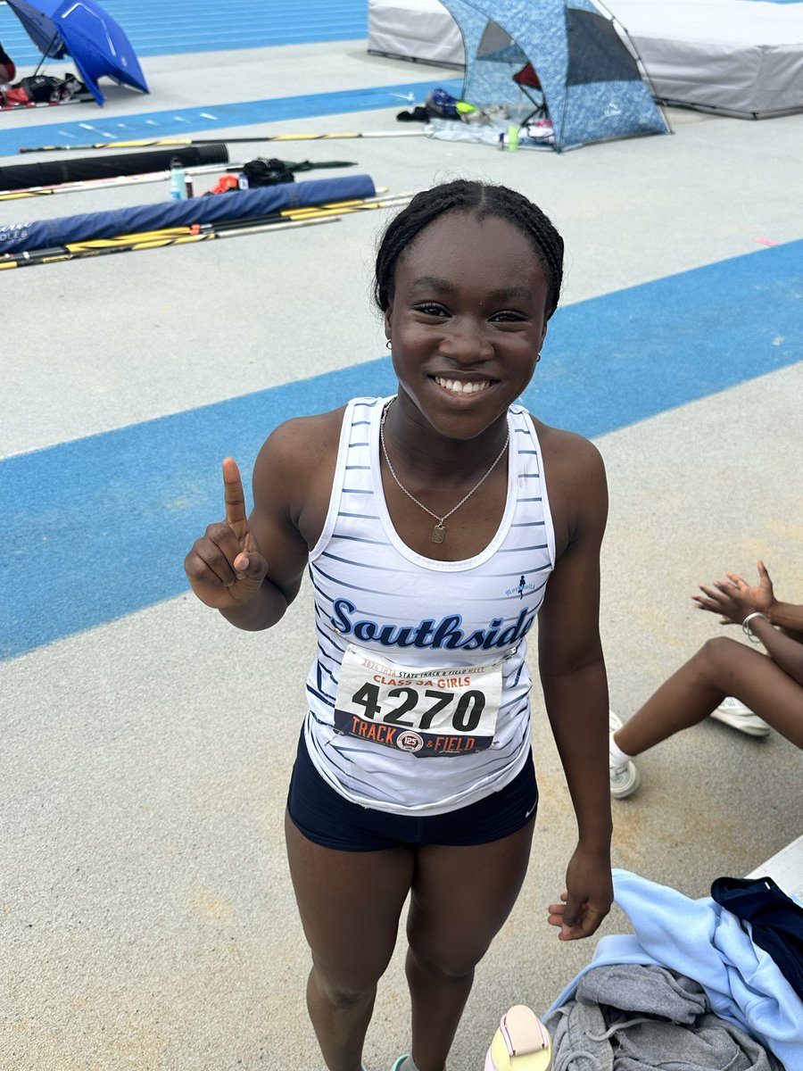 DGSSports's tweet photo. 🥇 STATE CHAMPION ALERT 🥇

Congratulations to Karen Boakye on bringing home the GOLD and capturing the IHSA Triple Jump State Championship title! What an incredible accomplishment and a historic performance on the biggest stage!

Your hard work, dedication, and determination have paid off — Mustang Country is proud! 💙🩵🐴 #StateChampion #IHSAState #TripleJump #MustangPride
