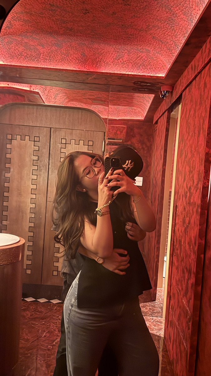 gewdkarma's tweet photo. Satnite well spent🪩🥳 https://t.co/qSiEDp5E3a