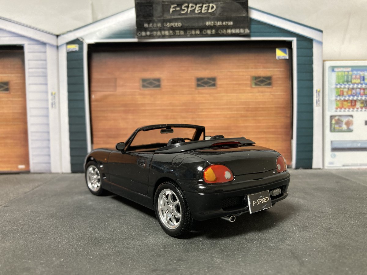 FSPEED8's tweet photo. アオシマ　スズキ カプチーノ 完成🎉

ボディカラーは 0DG　サターンブラックメタリック をイメージして製作💡

#スズキ 
#カプチーノ 
#EA11R 
#プラモデル 
#カーモデル 
#完成品  
#アオシマ
#青島文化教材社

CA00159 https://t.co/hdWJ9MNoAa