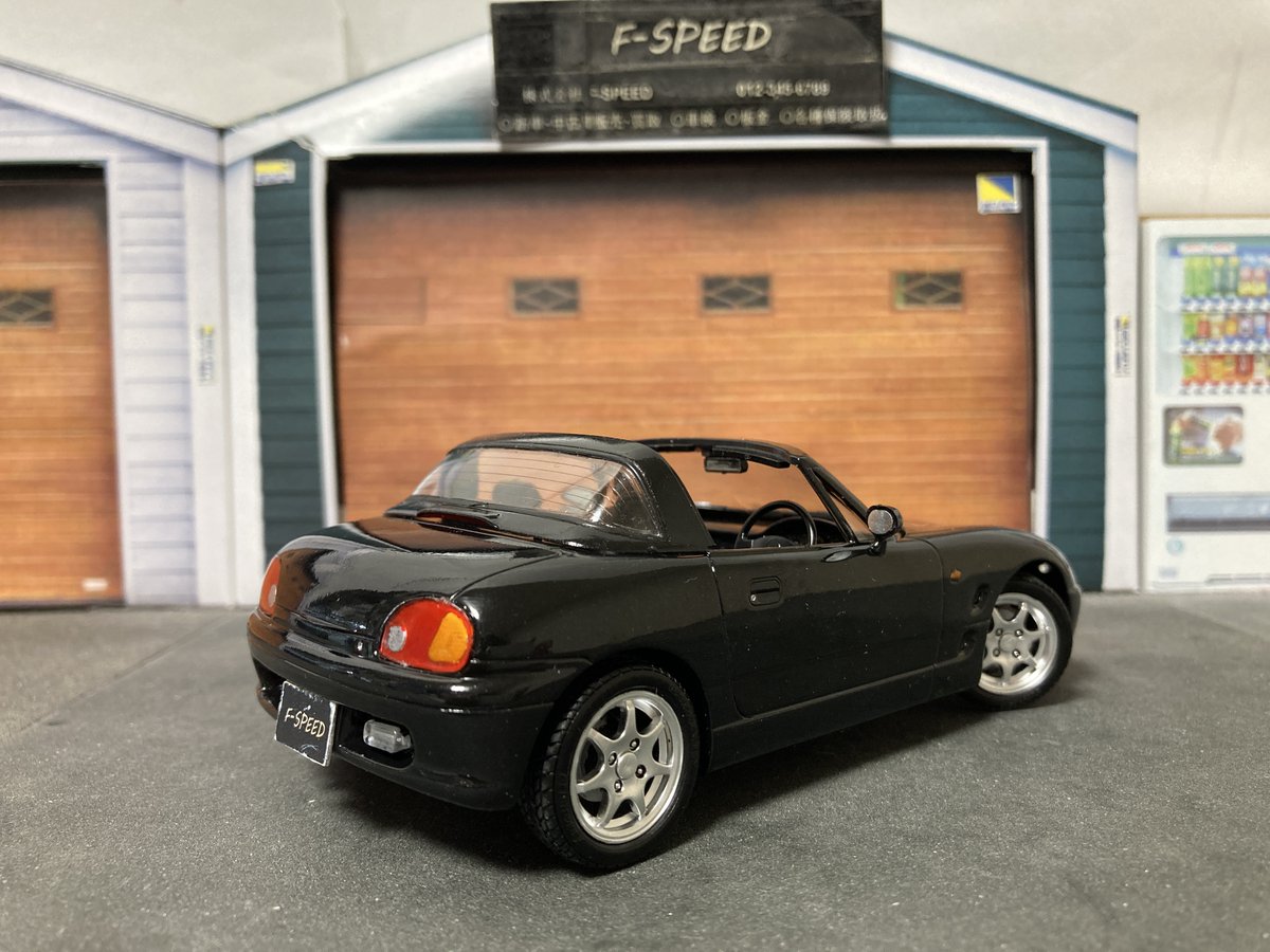 FSPEED8's tweet photo. アオシマ　スズキ カプチーノ 完成🎉

ボディカラーは 0DG　サターンブラックメタリック をイメージして製作💡

#スズキ 
#カプチーノ 
#EA11R 
#プラモデル 
#カーモデル 
#完成品  
#アオシマ
#青島文化教材社

CA00159 https://t.co/hdWJ9MNoAa