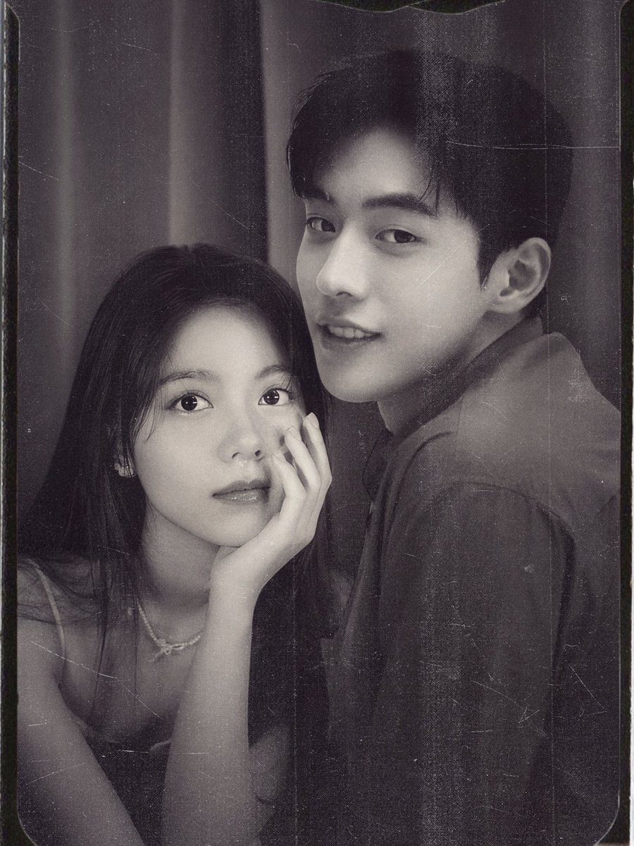 anserave's tweet photo. ㅤㅤ

              💌  LOVE DIARIES : PAGE TEN
              Ten months in, we are still becoming 
              page   by   page,   heart   by  heart. ♡

ㅤㅤ https://t.co/SrzsLBBIbL