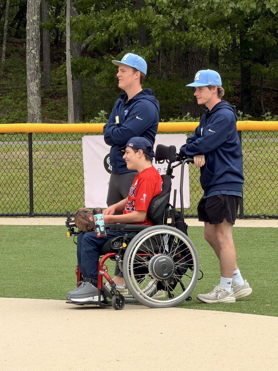 MedfieldHSBaseball tweet media