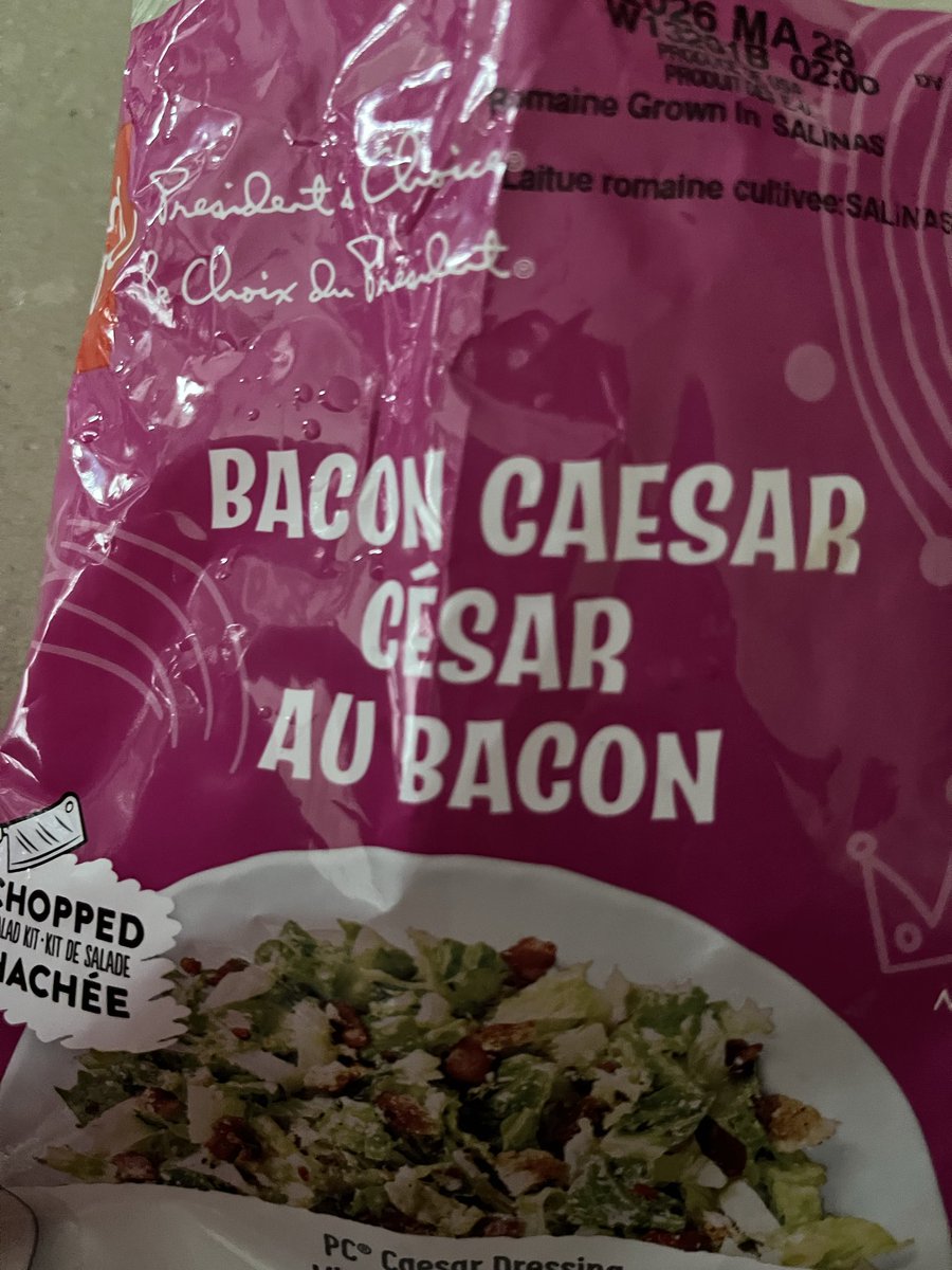theopenedbook's tweet photo. @nofrillsCA Very disappointed and dissatisfied with my PC brand bagged salad purchase today - a couple of hours ago! https://t.co/QdKn2sLAwj