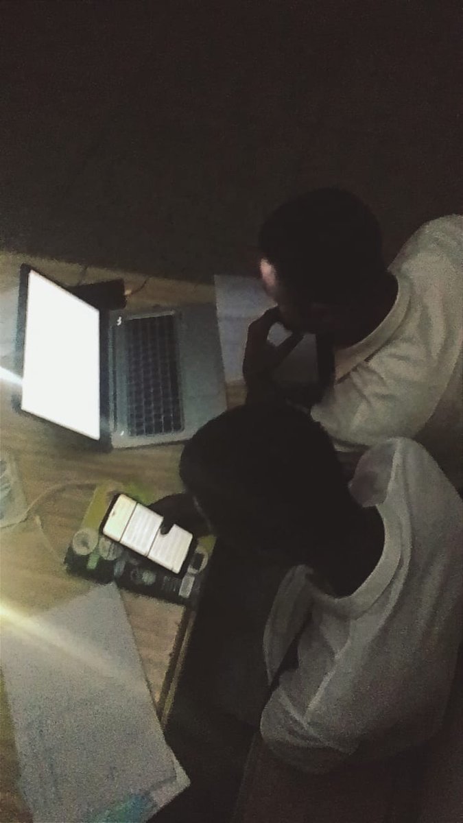 NabeelYunu23969's tweet photo. Grinding 🤎🩺
#unimaid🏫
#umth 💉 https://t.co/J4KqgVi4yX