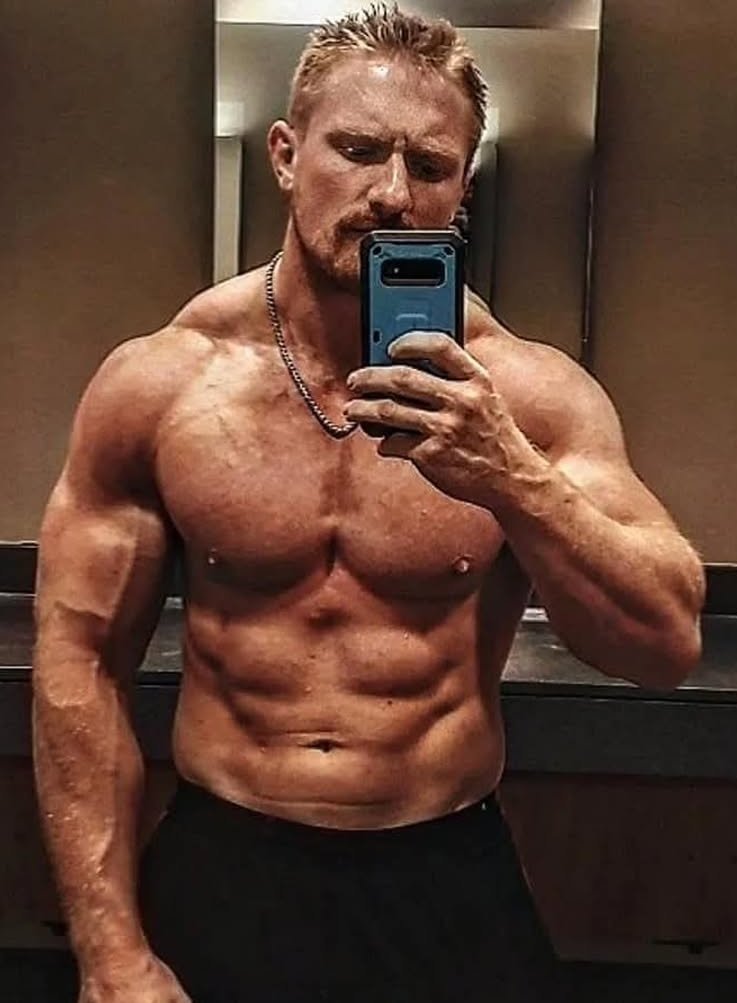 Shane Mercer シェーン・マーサー tweet media