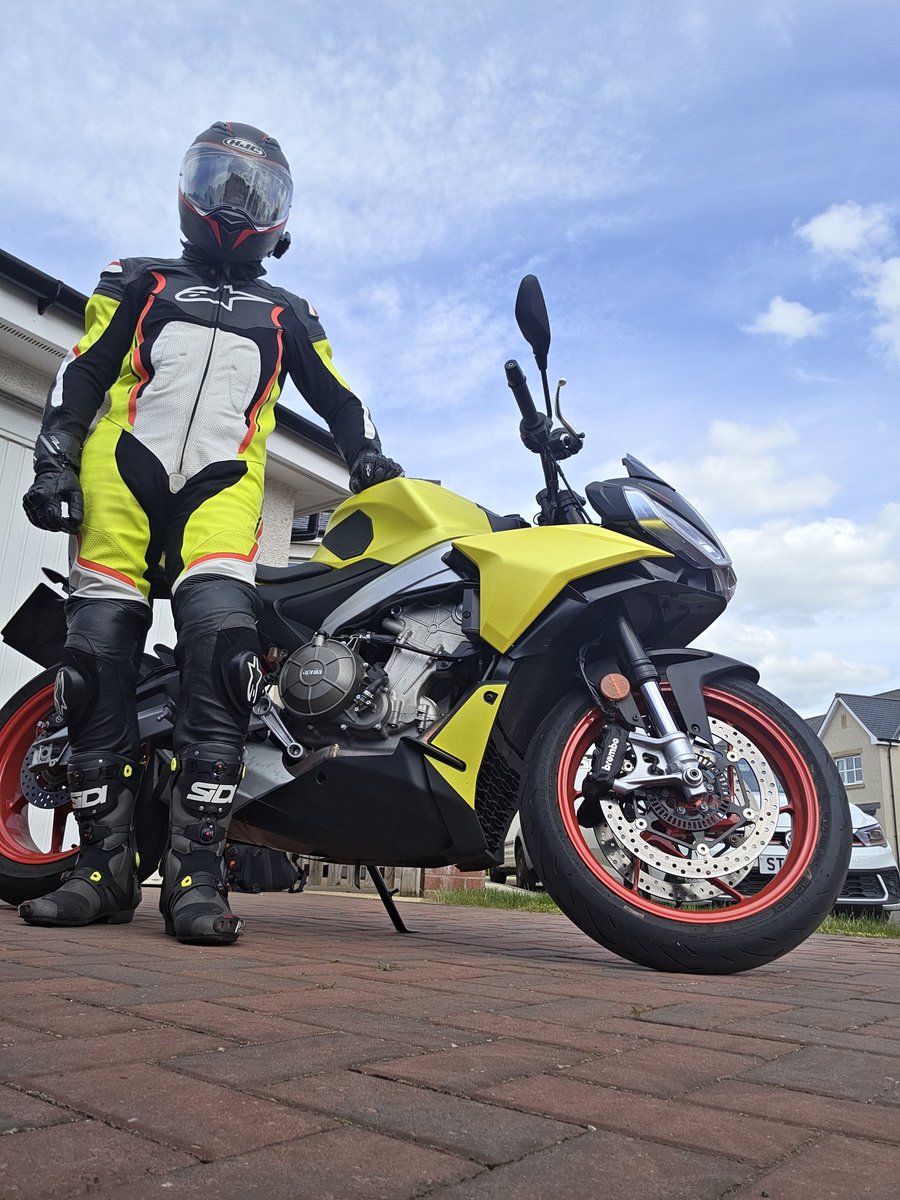 Johnfive biker dog tweet media