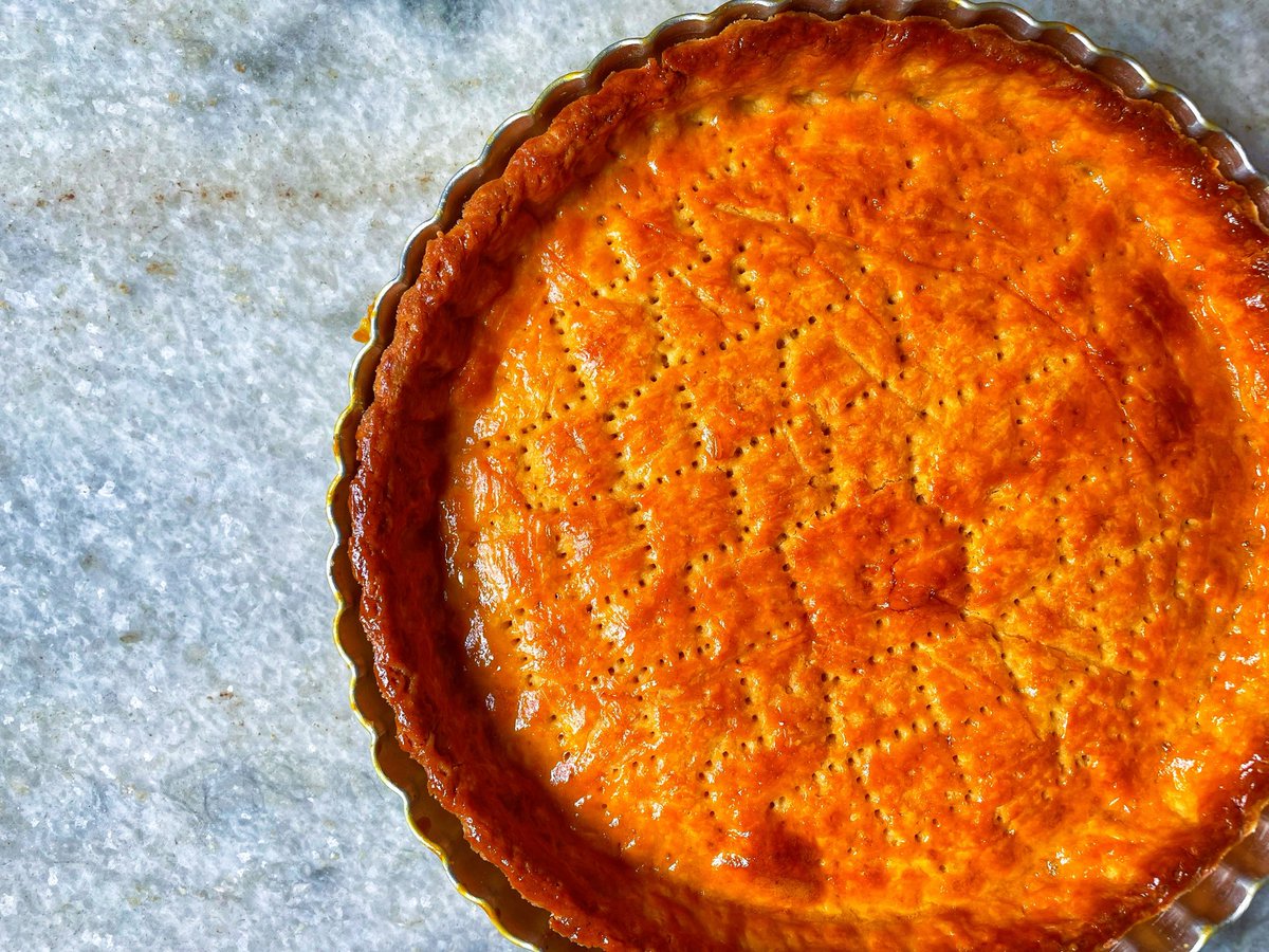 kitchenstagram's tweet photo. Pâte Sucrée is the classic French sweet tart crust known for its delicate texture and crisp bite!
Recipe link: https://t.co/UQfSuqeQPM
#pate #french #pastry #dough #ReelsVideos #food #quick #reels #viralvídeo #foodphotography #shorts #ReelsVideos #pie #crust #reelvideo #easy https://t.co/XFQwzmh9Wo
