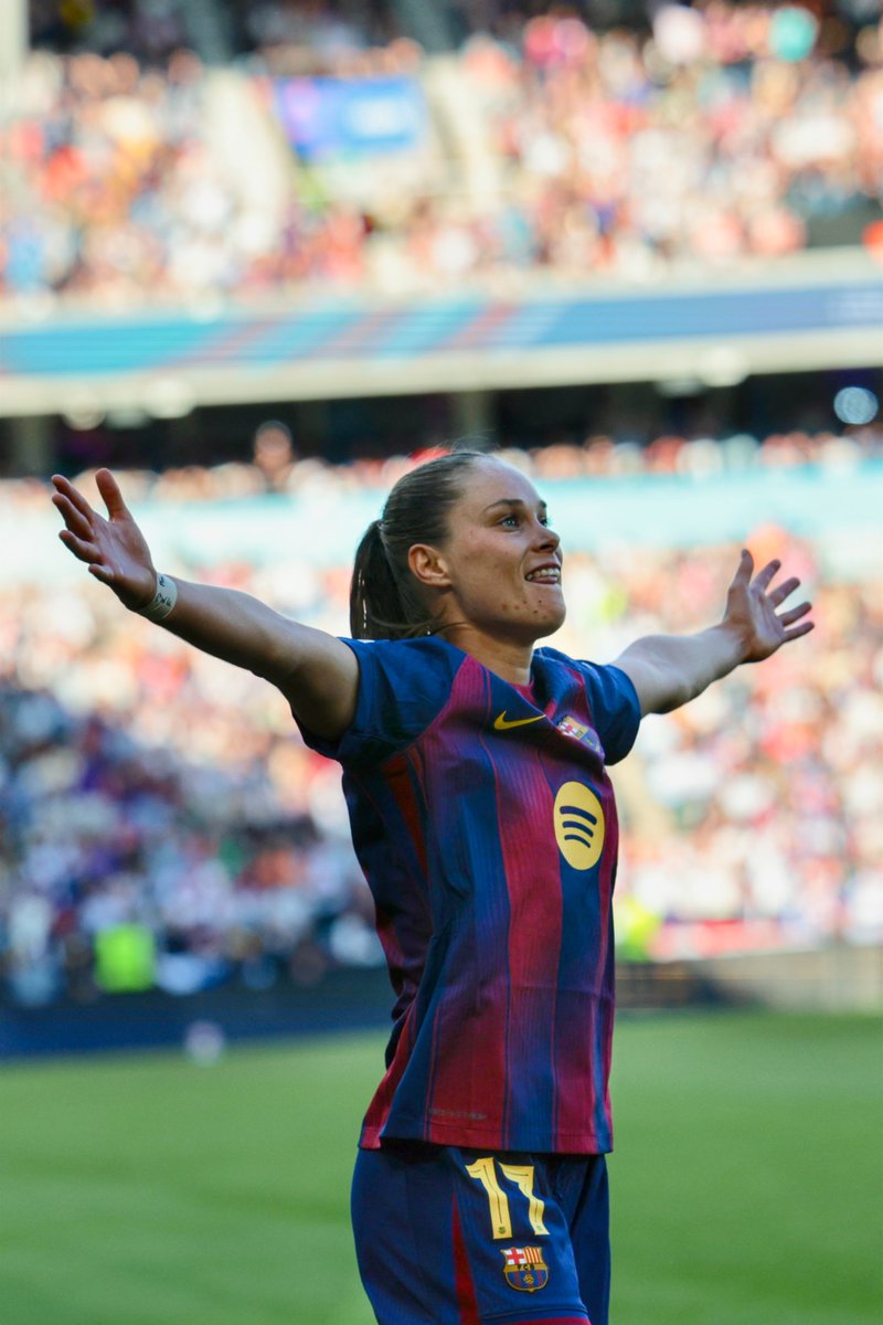 qtagency's tweet photo. And here they are, UEFA champions ’26!
@FCBfemeni
4:0  #UWCL #UWCLfinal https://t.co/MWdb4XBB80