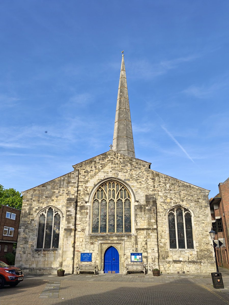 InDamnatio's tweet photo. Old Southampton

St Michael the Archangel church (1070) and Tudor House (1491)

Strange to think this might be the last time I see these buildings 🤔 https://t.co/BXJBjQvKYw