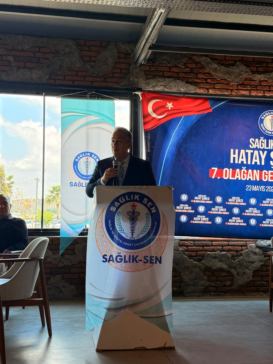 sagliksen's tweet photo. Sağlık-Sen Hatay Şubesi’nin 7. Olağan Genel Kurulu yapıldı. 

Genel Başkan Yardımcısı Sinan Kuluöztürk’ün katılımıyla gerçekleştirilen genel kurulda, Şube Başkanı Mustafa Tekgüzel yeniden şube başkanlığına seçildi. 

⤵️
https://t.co/5NdQDCOG98 https://t.co/9vaWExiIDE